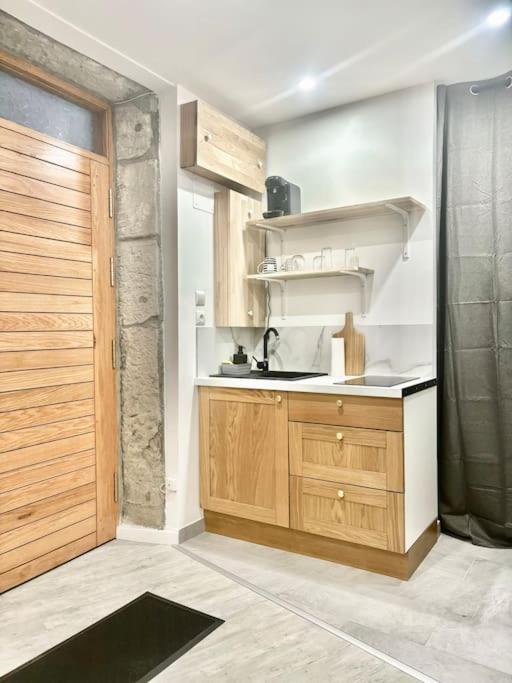 #Le Bicentenaire Apartment Saint-Etienne  Ngoại thất bức ảnh